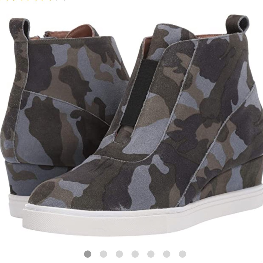 Linea Paolo Anna wedge cameo sneaker size 7